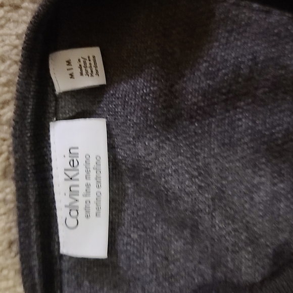 Calvin Klein Merino Wool V-Neck Sweater - Picture 3 of 4